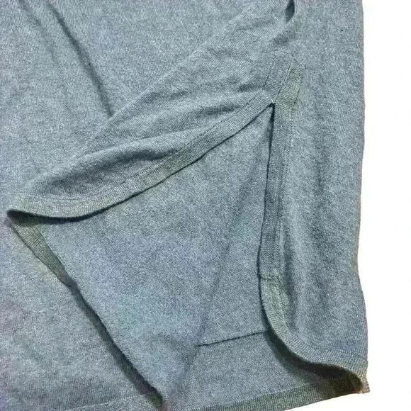 Lilly Pulitzer Cabo Metallic Knit Top Size Small Oversized Blue Metalic Casual - Picture 7 of 7